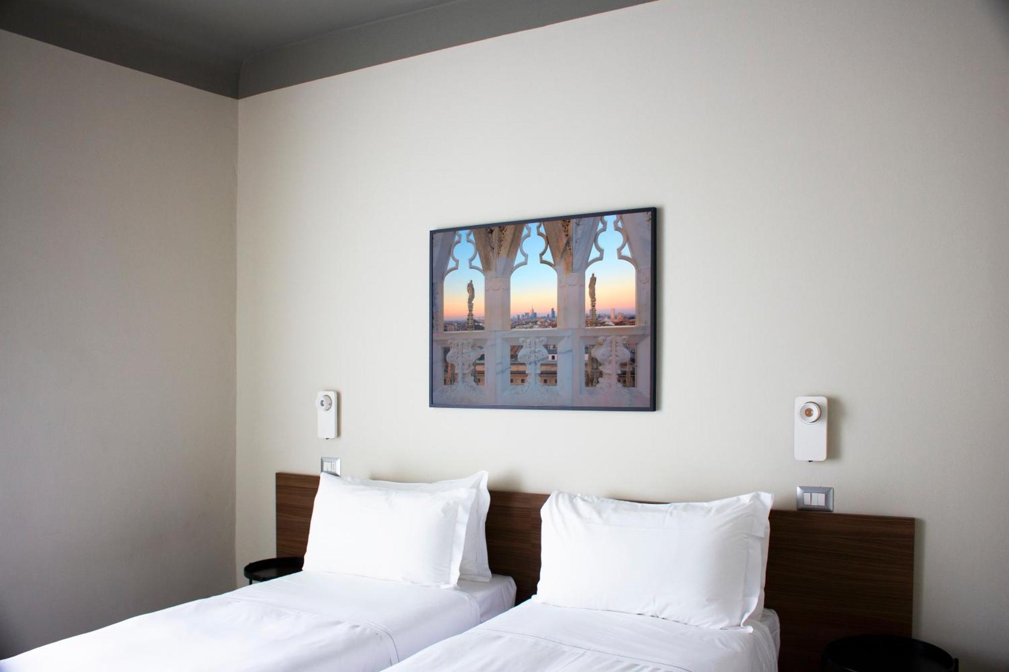 Hotel 22 Marzo Milan Bagian luar foto