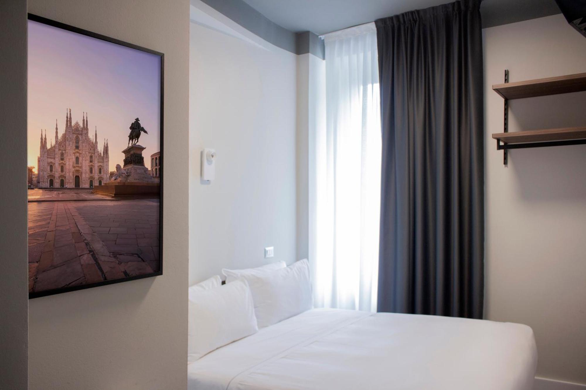 Hotel 22 Marzo Milan Bagian luar foto